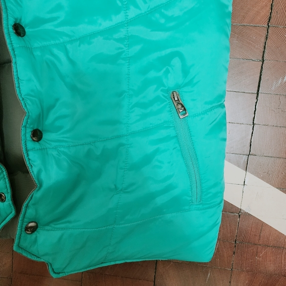 Oakley reversible puffer vest - Picture 8 of 8